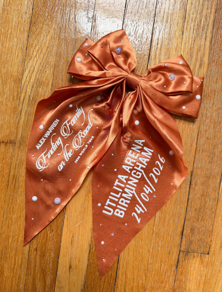 Alex Warren "Finding Family on the Road" Concert Hair Bow
